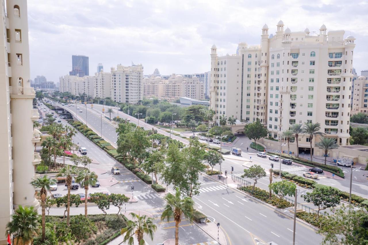 Luxury 4Br Apt - Palm Jumeriah - Beach Club Access Dubai Luaran gambar