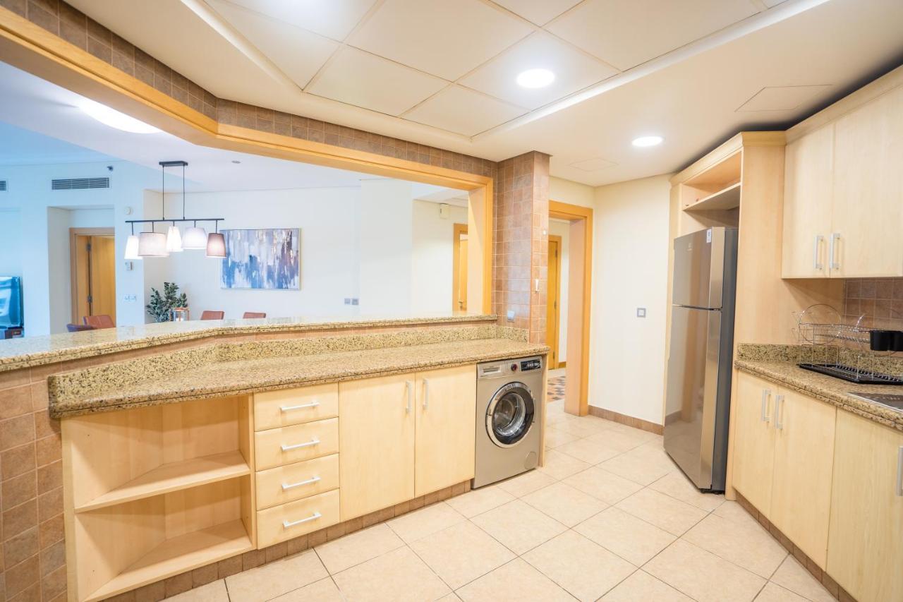 Luxury 4Br Apt - Palm Jumeriah - Beach Club Access Dubai Luaran gambar